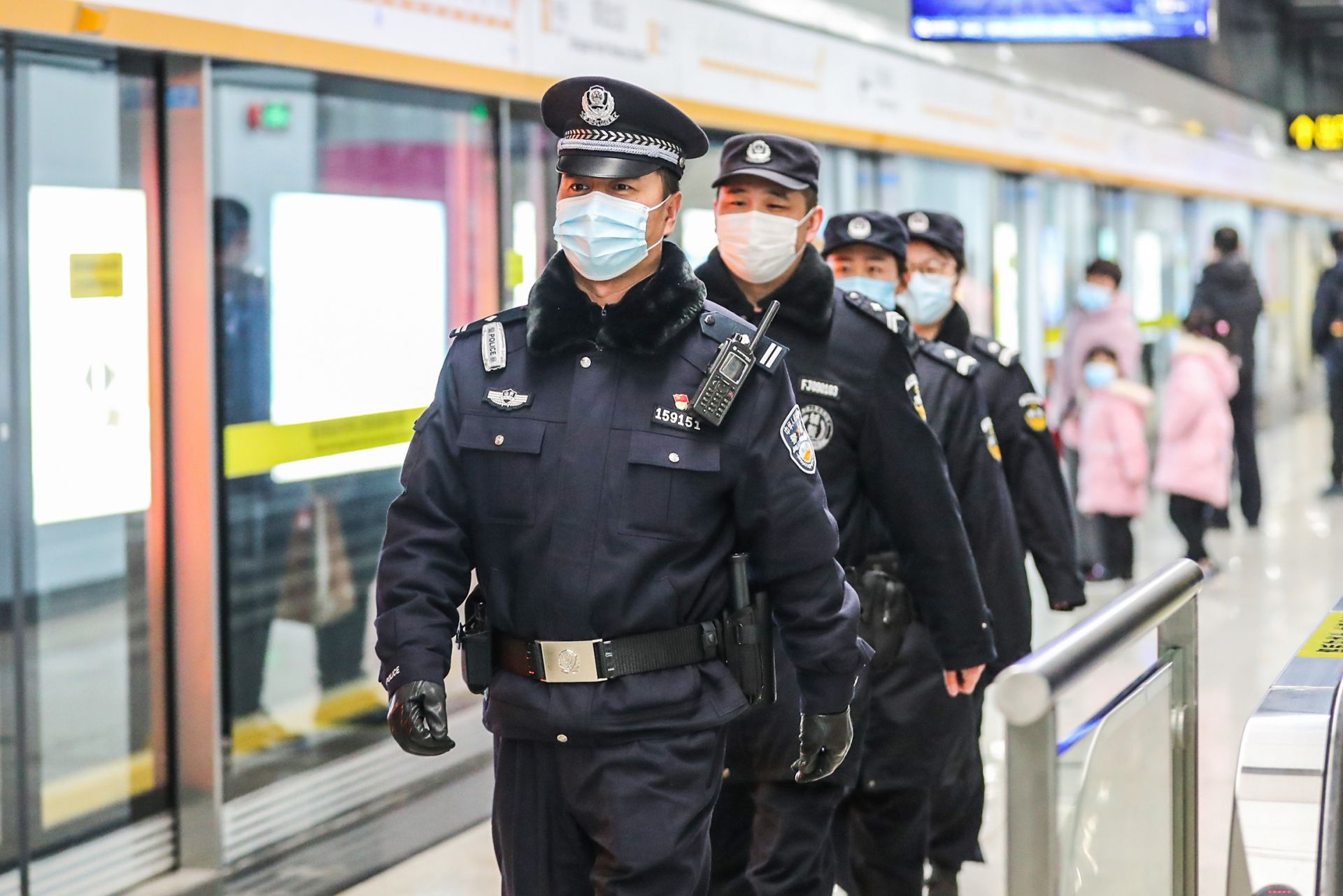 走近地铁警察:巡逻处突还是"捕狼高手"|青岛警察故事⑩