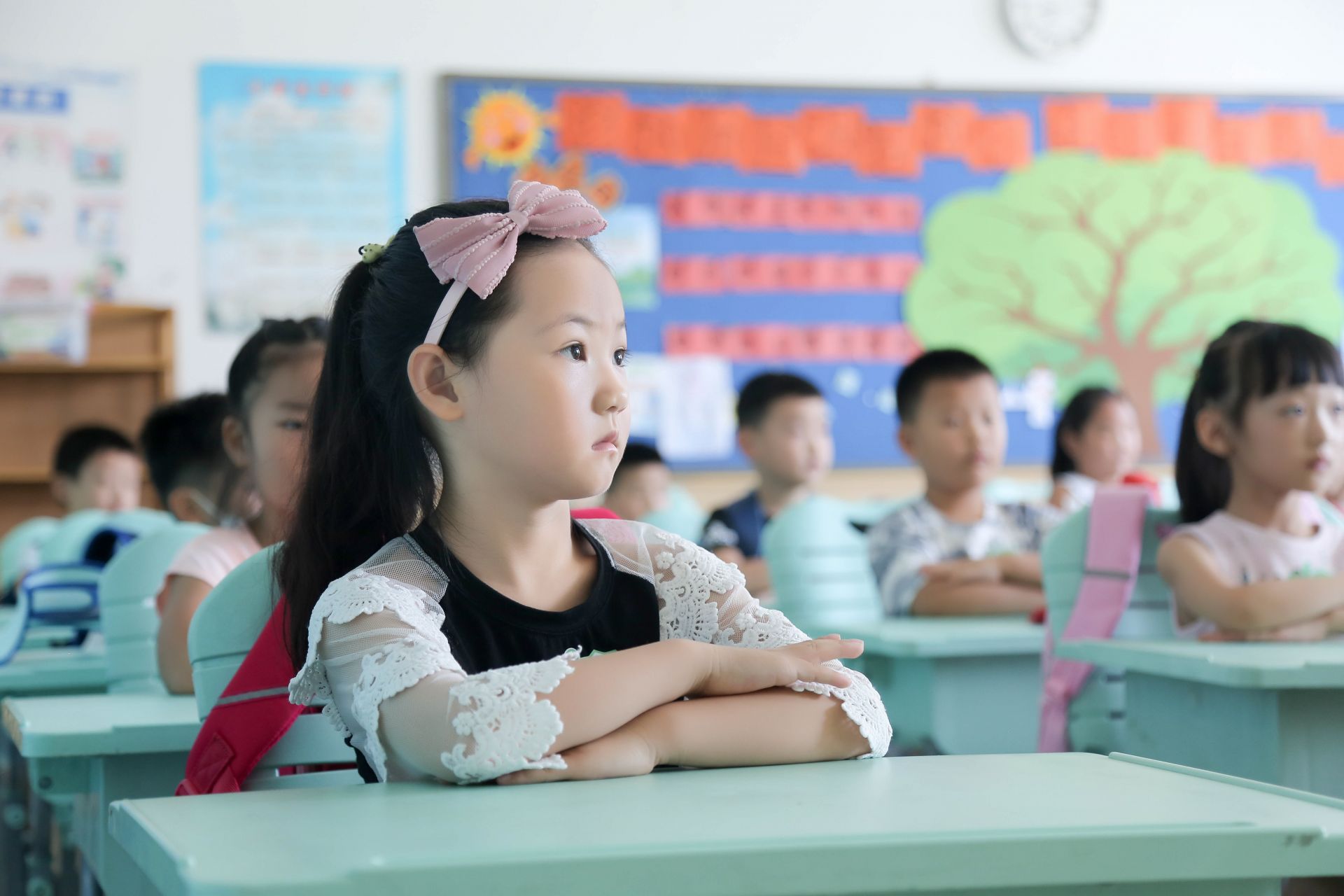 青岛有所以生长教育为理念的小学每位学子还都有本存折你知道吗