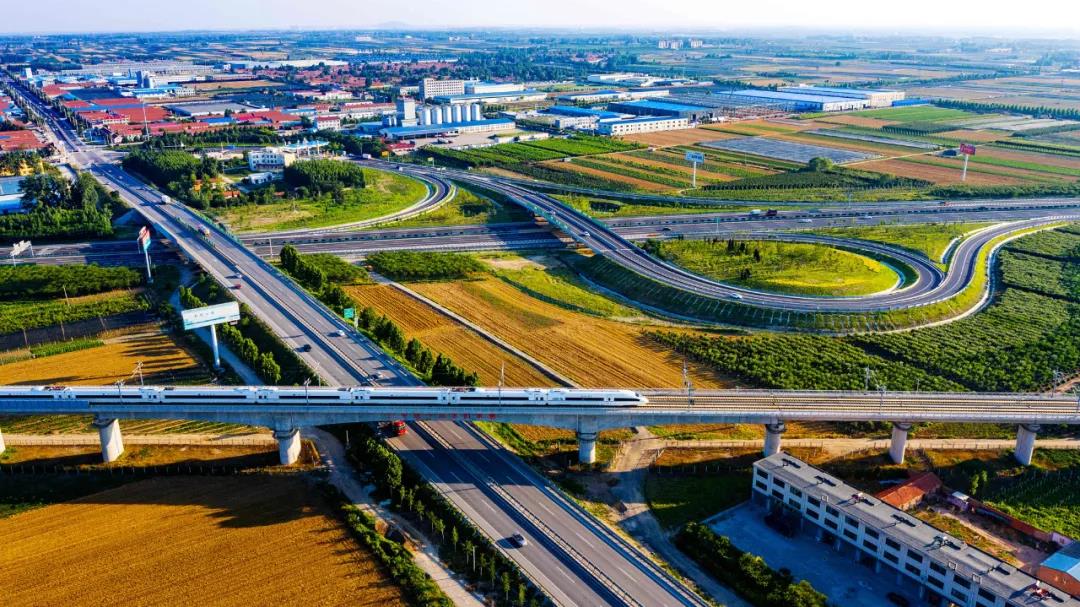 渤海路等11条南北向主要道路,高效连接潍坊火车站,高铁北站,青银高速