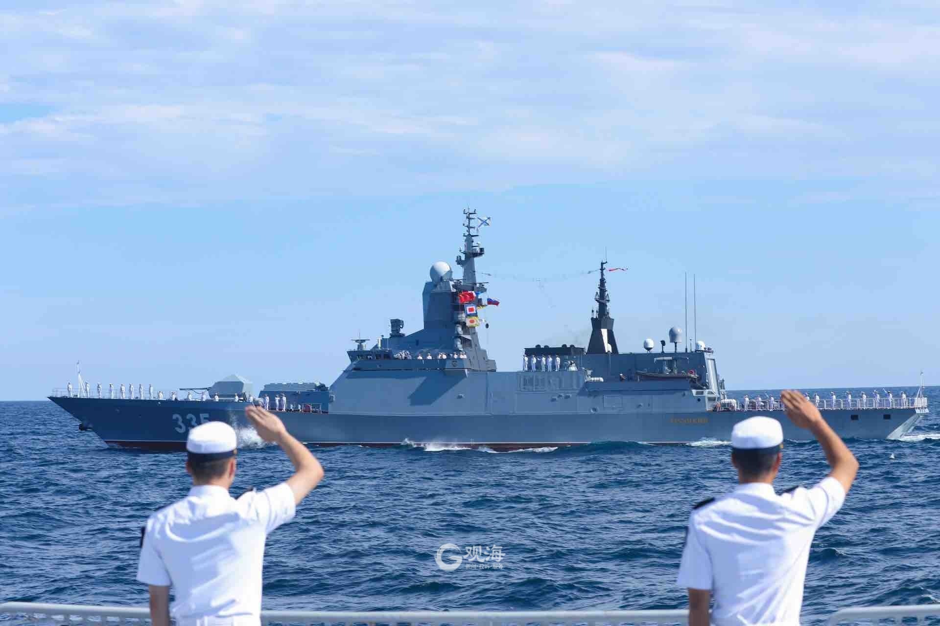 海洋之杯水面舰艇专业比赛在青岛附近海域闭幕,中俄海军参赛舰艇