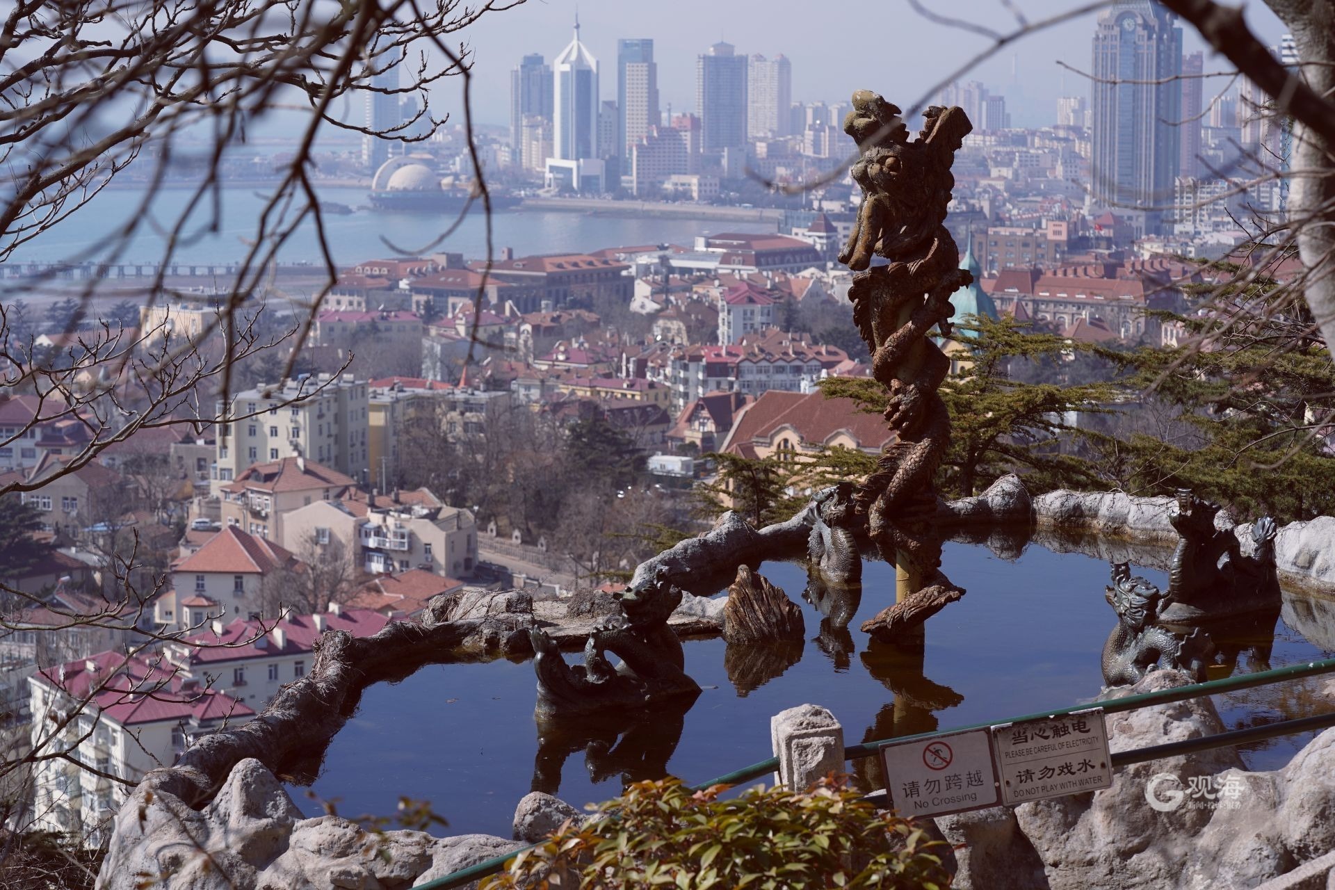 登山望海!青岛山海湾风光的正确打开方式,信号山你不可错过