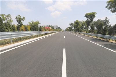 治疗道路病害青岛今年启动20个国省道项目微更新