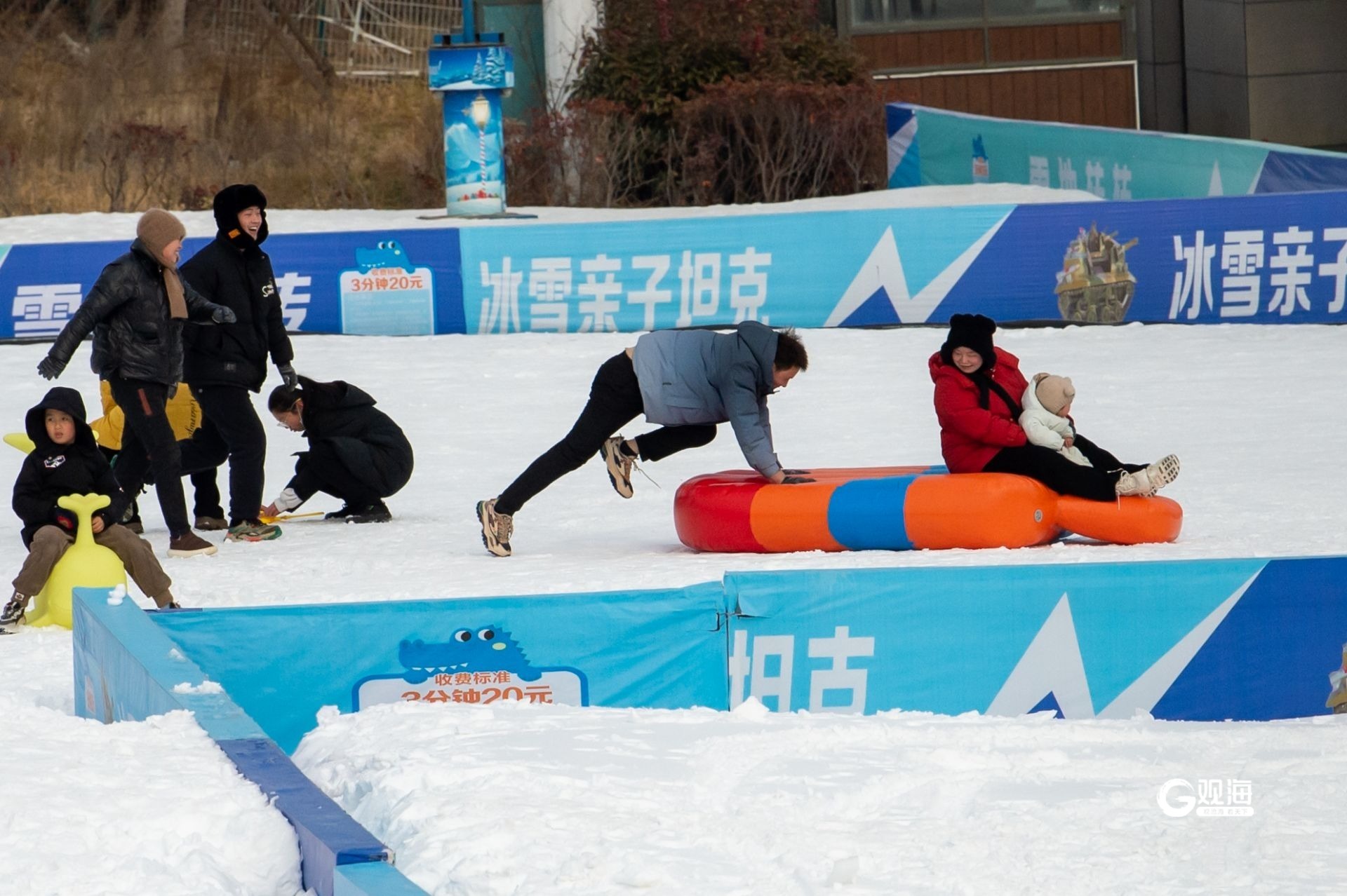 “嗨”翻假日，冰雪项目在青岛受热捧-青报网-青岛日报官网