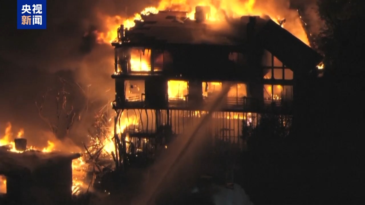 美国加州山火为何这么猛？火势缘何得不到控制？一文详解-青报网-青岛日报官网