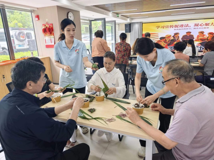 正在上传...