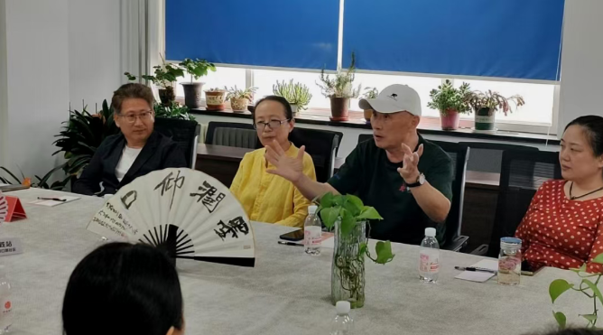 正在上传...