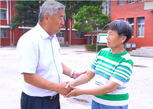 正在上传...