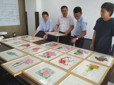 一支画笔撬动山村致富路 崂山“采石专业村”发力打造“中国农民水彩画第一村”