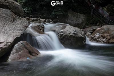 丝绸般柔滑 这是慢门下九水的瀑布 