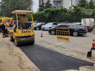 崂山区城管局快速给道路做“B超”，48小时诊治处理道路病害 