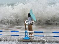 速来围观！惊涛拍岸掀起千层浪