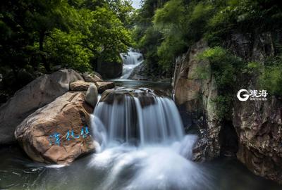 丝绸般柔滑 这是慢门下九水的瀑布 