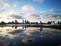 何必去茶卡盐湖 青岛就有一处“天空之境”