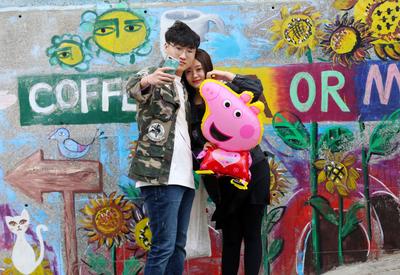 处处都是网红墙 老城绘出新风景丨观海视觉