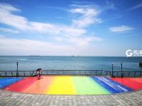 谁把彩虹铺在了木栈道上 可美可甜宜打卡