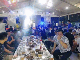 啤酒节王哥庄会场上演烟花秀，明晚还将有更多精彩演出