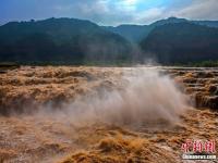 波澜壮阔！黄河壶口瀑布迎来观赏旺季​