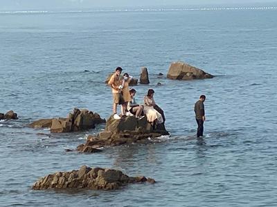 海边游玩要注意，小麦岛海域又有11人中招！