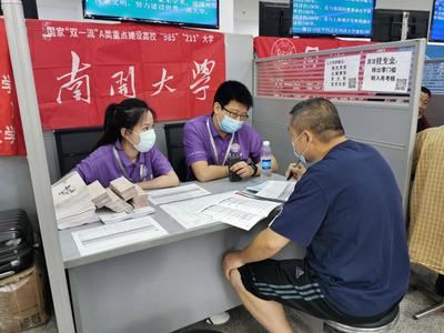即便分数达到一段线，仍将有4万余考生无缘本科，选物理的会偷着笑？那未必！