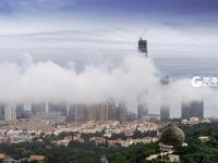 如梦幻天空之城 云中朦胧的青岛更令人心醉