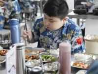 海娃先锋队 一起去探寻爸爸的“味道”