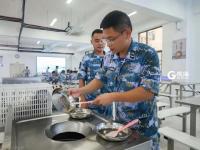 水兵的硬菜来了！准备好“云”品尝了吗？