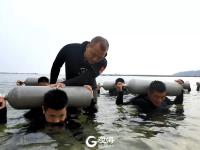 揭秘水下特种兵的“危险游戏”