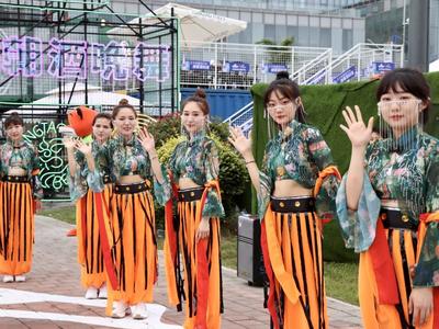 青岛啤酒奥古特花园，崂山会场里刮起“复古风”