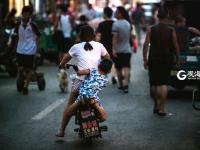 夏日踪迹 总有一个瞬间让你熟悉