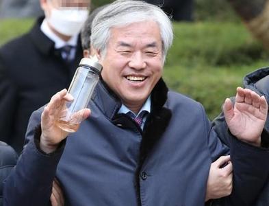 ​韩国教会又惹祸！牧师已确诊，首都圈防疫形势比当初大邱更严峻