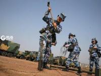 “军中木兰” 青春有你 二十不惑