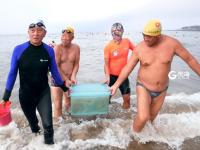 义务除蜇人 海水浴场游泳人的“保护者”