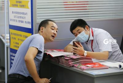 全国高考招生咨询会 火热开幕