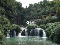 这飞瀑，赋予天河潭精气神