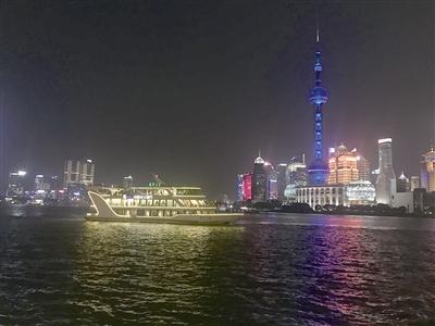 课堂叩问、企业解码、脚步丈量， “上海夜经济一直不断做加法”