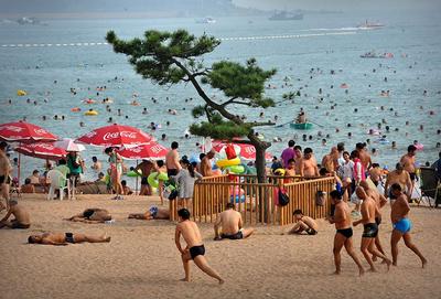 第一海水浴场6月1日起正式开放，其他8处海水浴场7月1日起开放