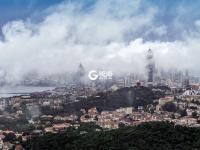 如梦幻天空之城 云中朦胧的青岛更令人心醉
