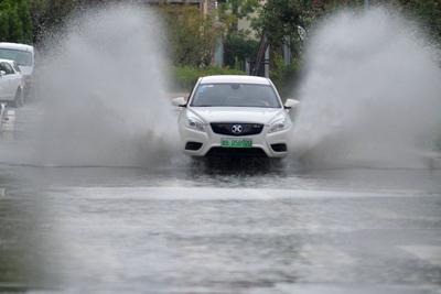 女娲何时来补天 这雨下的没完又没了