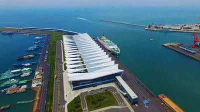 澎湃黄浦江畔，创新中心核心区如何以现代服务业领航新百年？