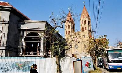 旧时光里的老城区，青岛的彩色回忆