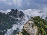 不识华山真面目，只缘云雾漫山中