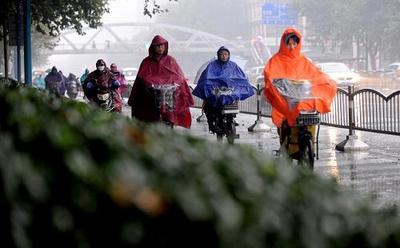 一雨成秋！中东部迎大范围降雨 23个省会级城市气温将创新低