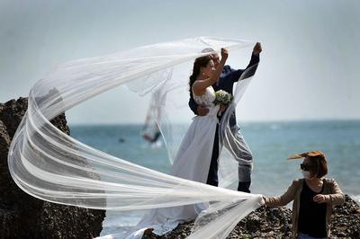 在“爱情岛”定格海誓山盟的瞬间