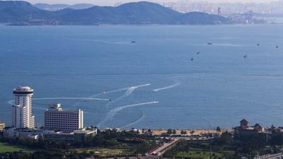 电视塔上看青岛 原来这么美