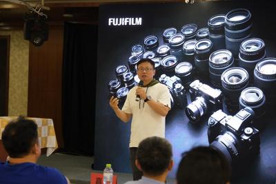 1亿像素啥概念？看这些人都来体验了