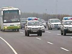 浙皖豫三省查处长深高速江苏无锡“9·28”特别重大道路交通事故案相关责任人