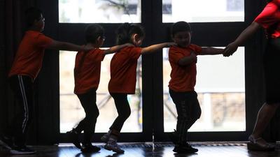 看不见的世界，听得见的歌声