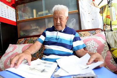 60年前他就把课堂搬到海滩上，96岁他仍记挂着为学生做标本