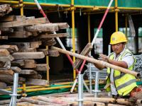 唐岛湾南岸，“莫比乌斯环”显雏形 