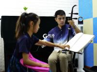 在国乐中寻找归属感 二胡小伙的“音乐执着”